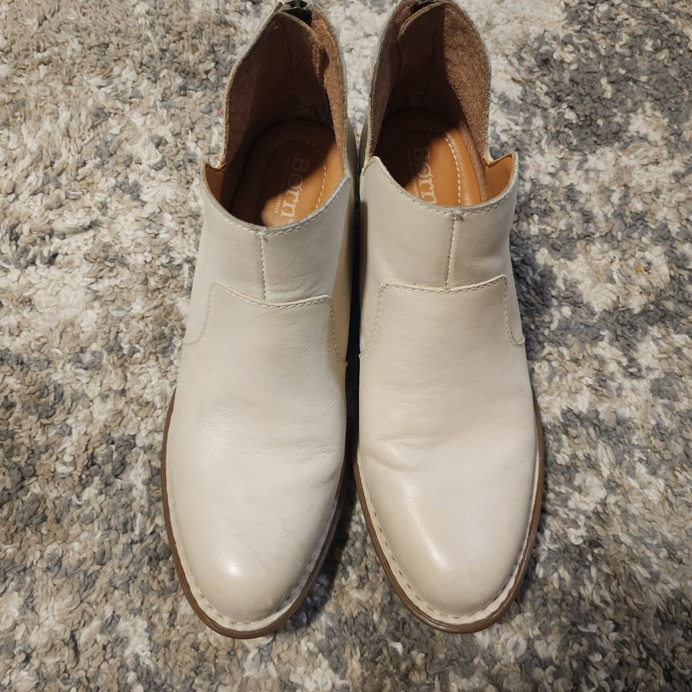 Cream Ankle Boots with Textured Finish and Low Heel